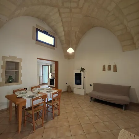 Casa Santa Iaca *