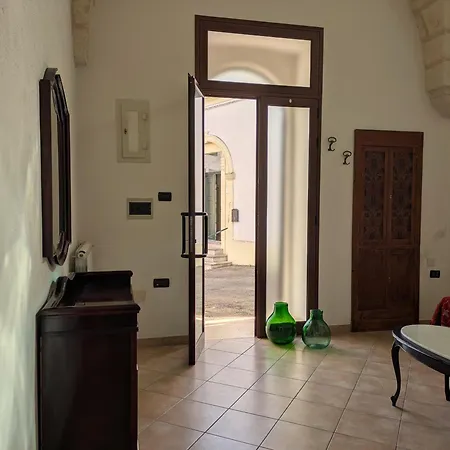 Casa Santa Iaca *