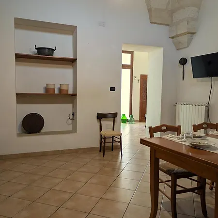 Holiday home Casa Santa Iaca Vitigliano